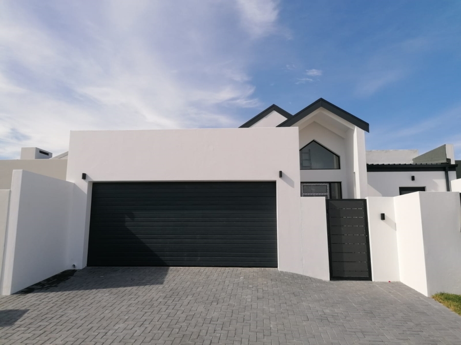3 Bedroom Property for Sale in Sandown Western Cape